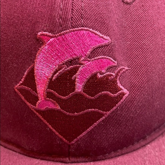 Pink + Dolphin maroon w/pink 🐬 adjustable hat - Picture 2 of 9